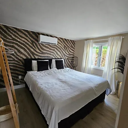 House With Private Sauna And Hottub On Park De Ijsvogel With Swimming Pools And Children Entertaiment Airco