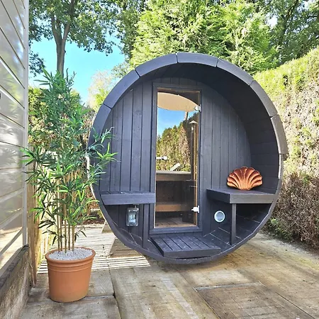 House With Private Sauna And Hottub On Park De Ijsvogel With Swimming Pools And Children Entertaiment Airco