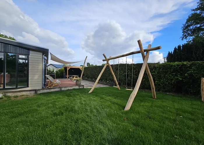 Appartement House With Private Sauna And Hottub On Park De Ijsvogel With Swimming Pools And Children Entertaiment Airco *