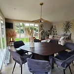 Apartman House With Private Sauna And Hottub On Park De Ijsvogel With Swimming Pools And Children Entertaiment Airco